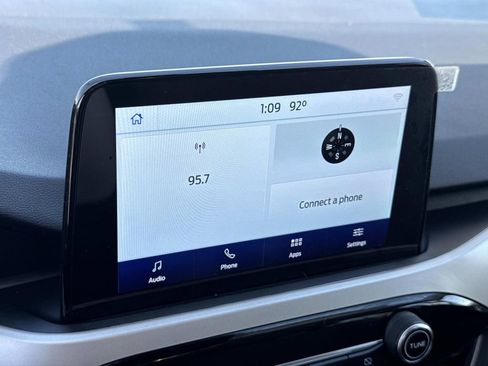 Certified 2022 Ford Escape SE image 12