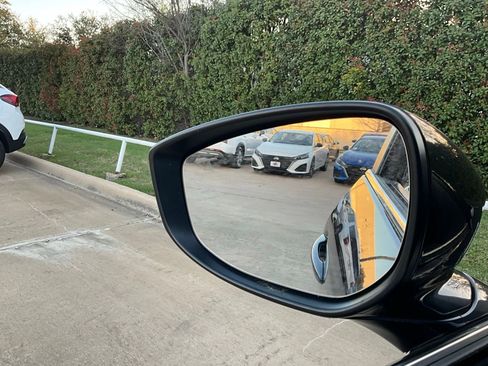 Used 2025 MAZDA CX-30 AWD 2.5 S w/ Select Sport Pkg image 18