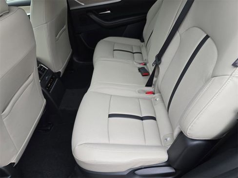 New 2026 MAZDA CX-70 3.3 Turbo w/ Preferred Package image 16