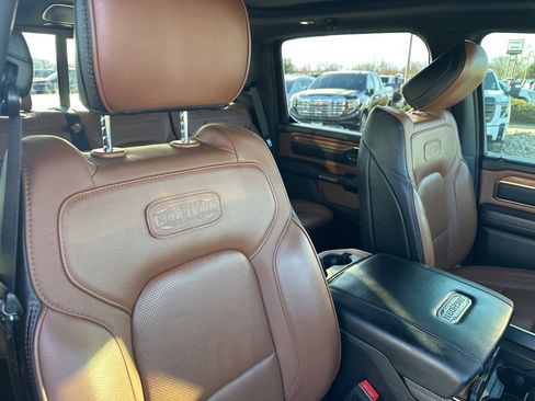 Used 2023 RAM 1500 Limited w/ Body Color Bumper Group image 28