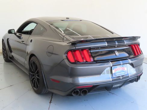 Used 2017 Ford Mustang Shelby GT350 w/ Electronics Package RWD image 6