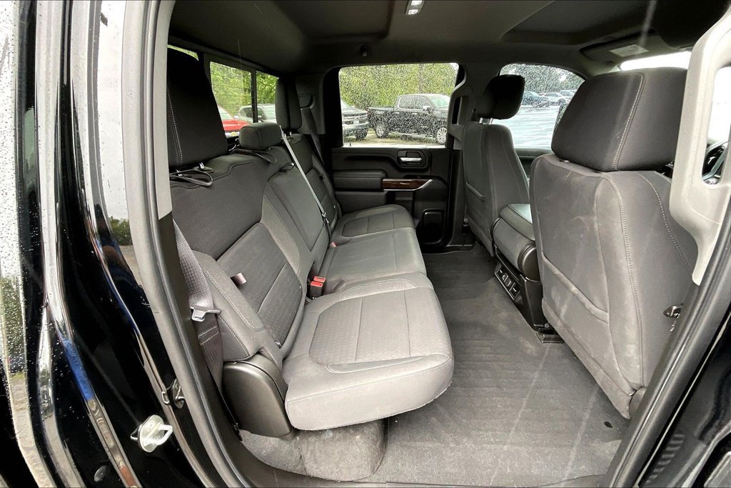 Used 2022 GMC Sierra 2500 SLE w/ Preferred Package AWD/4WD image 24