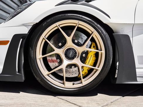 Used 2025 Porsche 911 GT3 RS w/ Weissach Package RWD image 3