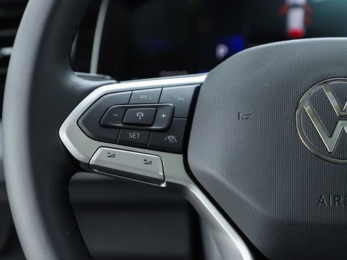 New 2026 Volkswagen Jetta SE FWD image 21