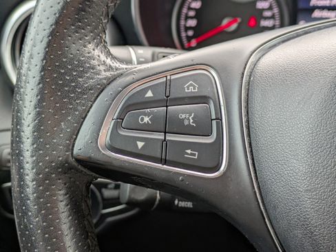 Used 2018 Mercedes-Benz GLC 300 image 28