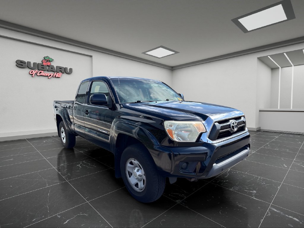Used 2013 Toyota Tacoma 4x4 Access Cab w/ SR5 Pkg image 1