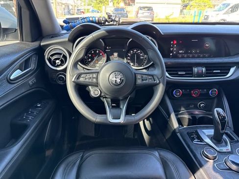 Used 2021 Alfa Romeo Stelvio Sprint AWD/4WD image 14