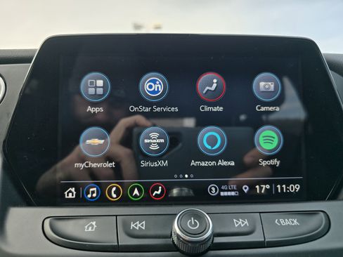 Used 2022 Chevrolet Blazer LT w/ Sound & Technology Package image 24