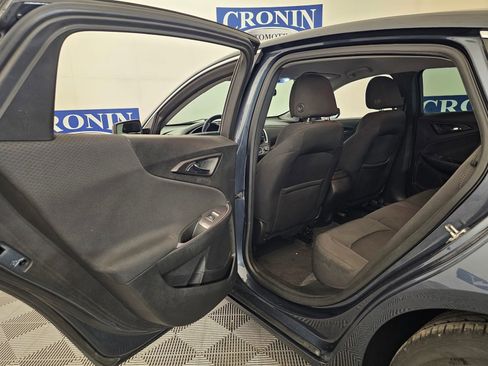 Used 2019 Chevrolet Malibu RS image 34