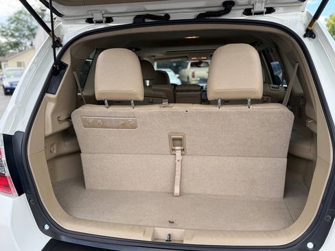 Used 2010 Toyota Highlander Limited AWD/4WD image 49