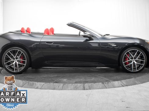 Used 2024 Maserati GranCabrio Trofeo AWD/4WD image 2