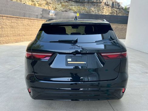 Used 2025 Jaguar F-PACE R-Dynamic S image 4