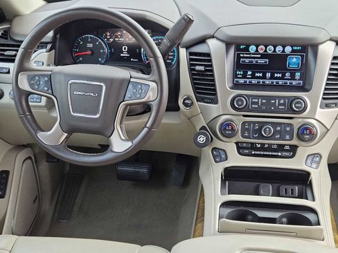Used 2017 GMC Yukon Denali w/ Open Road Package image 26