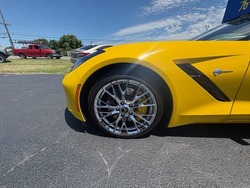 Used 2015 Chevrolet Corvette Stingray Coupe w/ 2LT Preferred Equipment Group RWD image 10