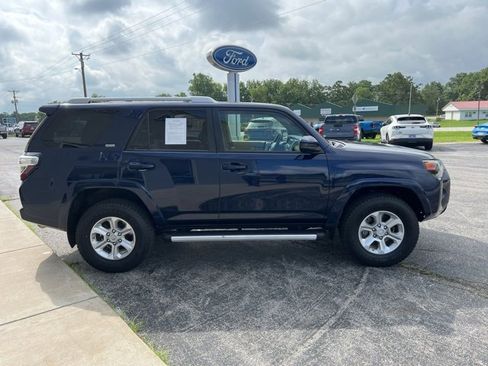 Used 2018 Toyota 4Runner SR5 image 4
