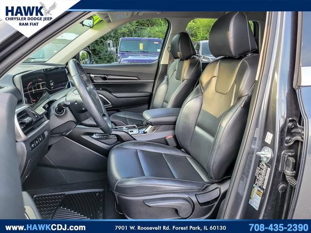 Used 2024 Kia Telluride LX AWD/4WD image 8