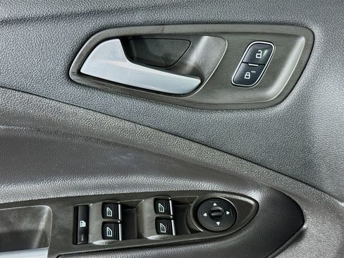 Used 2017 Ford Escape SE w/ Equipment Group 201A image 22