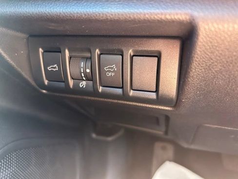 Used 2021 Subaru Outback Limited AWD/4WD image 21