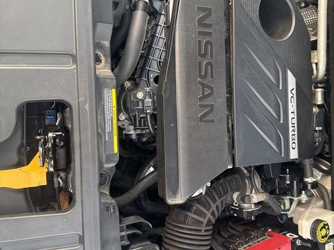 Used 2023 Nissan Rogue S AWD/4WD image 41