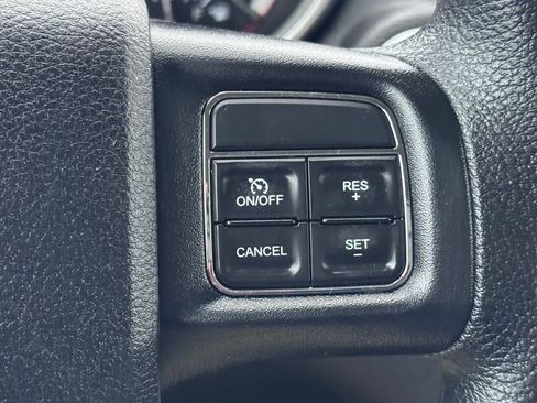 Used 2017 Dodge Journey SE image 9