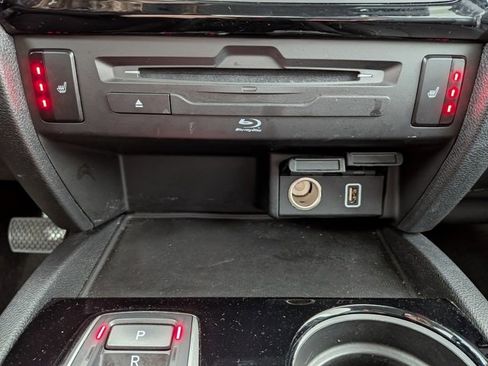 Used 2021 Honda Pilot Touring image 9