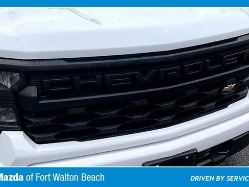 Used 2023 Chevrolet Silverado 1500 Custom AWD/4WD image 34