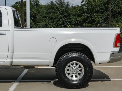 Used 2016 RAM 3500 Laramie image 15
