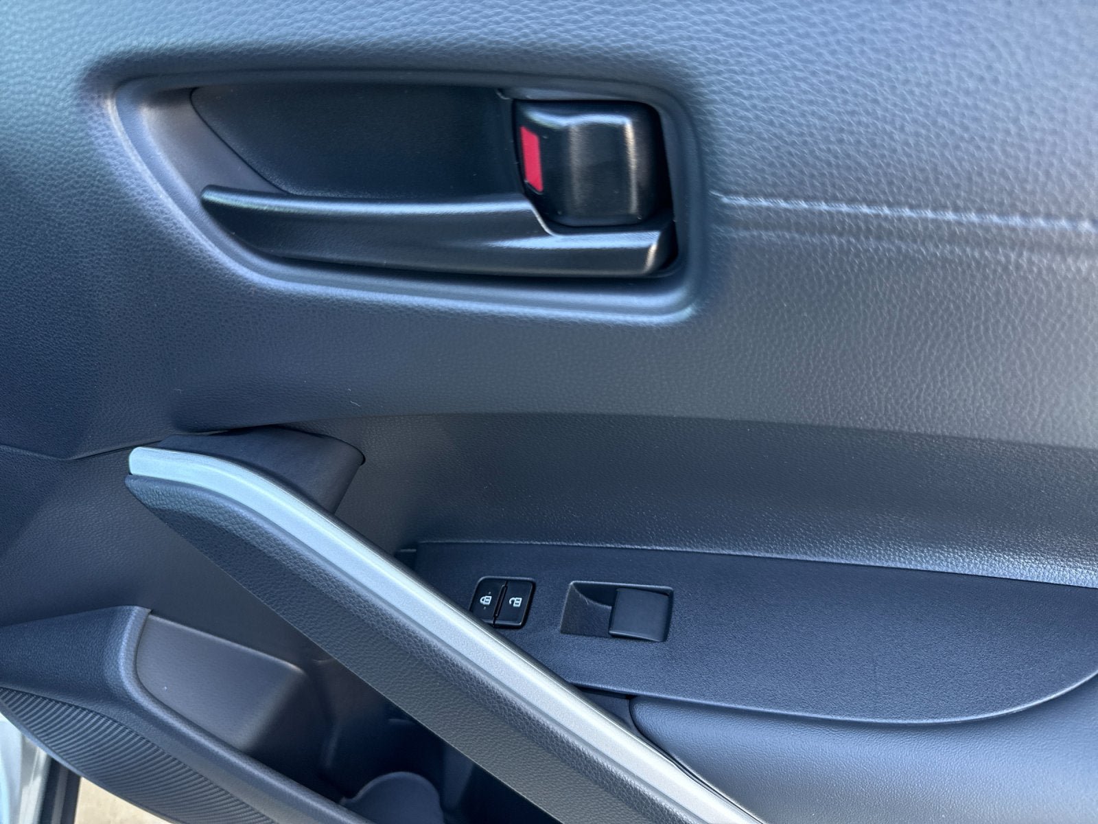 New 2026 Toyota Corolla Cross LE FWD image 53