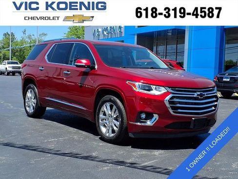 Used 2020 Chevrolet Traverse High Country FWD image 1