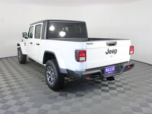 New 2026 Jeep Gladiator Sport AWD/4WD image 21