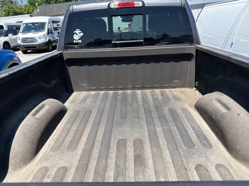 Used 2021 RAM 1500 Big Horn AWD/4WD image 8