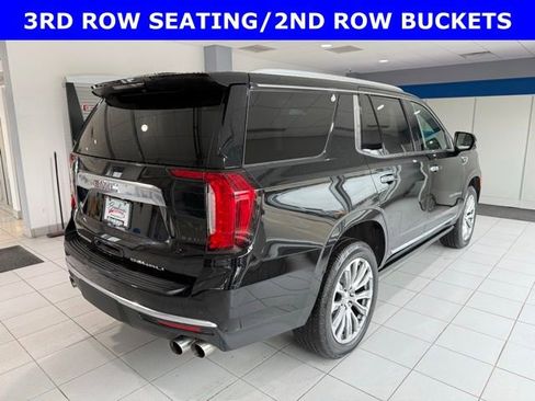 Used 2021 GMC Yukon Denali w/ Denali Premium Package image 5