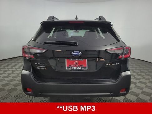 Used 2023 Subaru Outback Premium AWD/4WD image 7