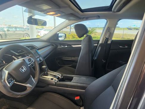 Used 2018 Honda Civic EX image 17