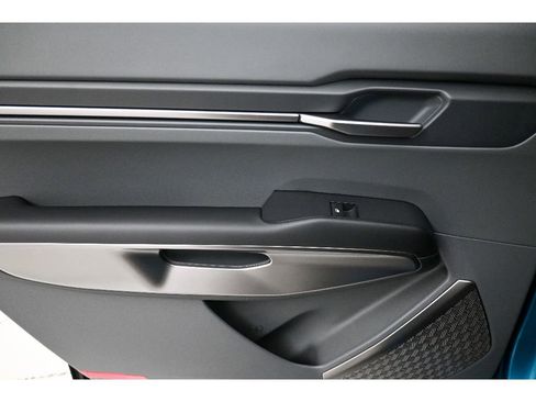 New 2026 Kia EV9 Wind image 11