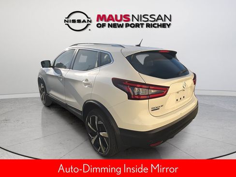 Used 2020 Nissan Rogue Sport SL w/ Premium Package FWD image 10