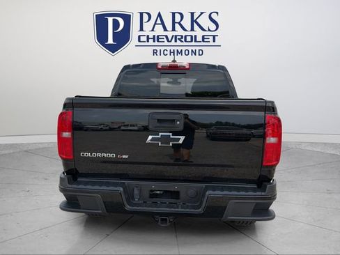 Used 2018 Chevrolet Colorado Z71 w/ Z71 Midnight Edition AWD/4WD image 6