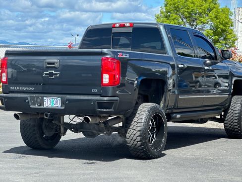 Used 2017 Chevrolet Silverado 1500 LTZ Z71 w/ LTZ Plus Package AWD/4WD image 4