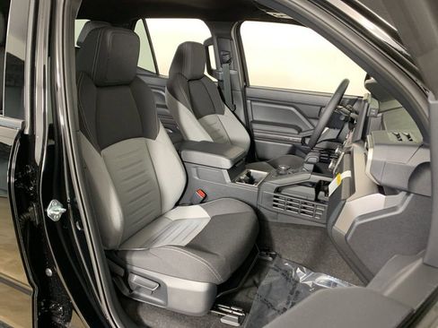 New 2026 Toyota 4Runner TRD Off-Road AWD/4WD image 37