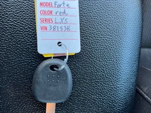 Used 2021 Kia Forte LXS FWD image 44