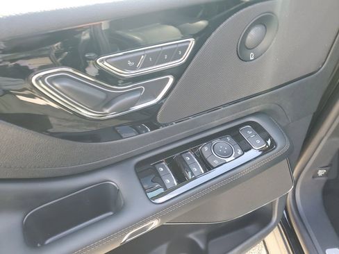 New 2025 Lincoln Aviator 2WD w/ Equipment Group 101A image 20