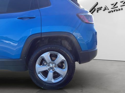 Used 2018 Jeep Compass Latitude AWD/4WD image 27
