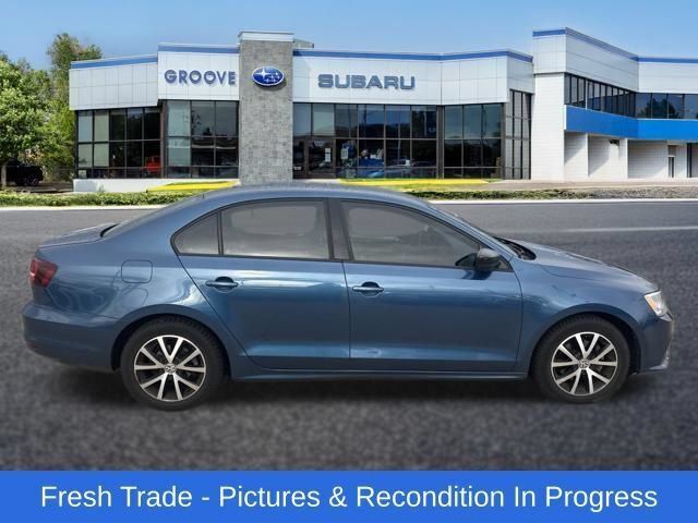 Used 2016 Volkswagen Jetta SE FWD image 6