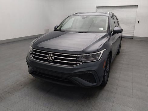 Used 2022 Volkswagen Tiguan SE FWD image 15