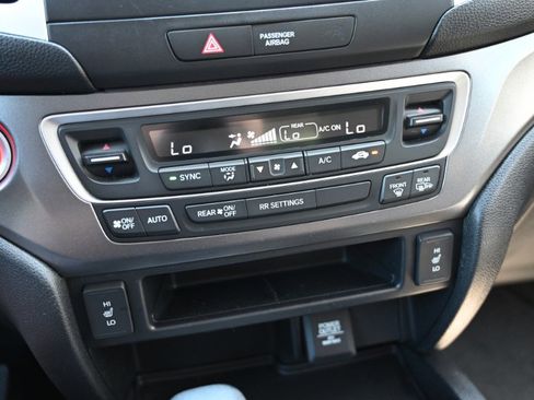 Used 2018 Honda Ridgeline RTL image 23