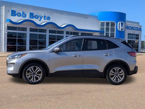 Used 2021 Ford Escape SEL image 2