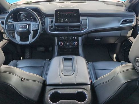Certified 2024 GMC Yukon XL SLT RWD image 19
