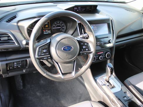 Used 2023 Subaru Crosstrek 2.0i Premium image 11