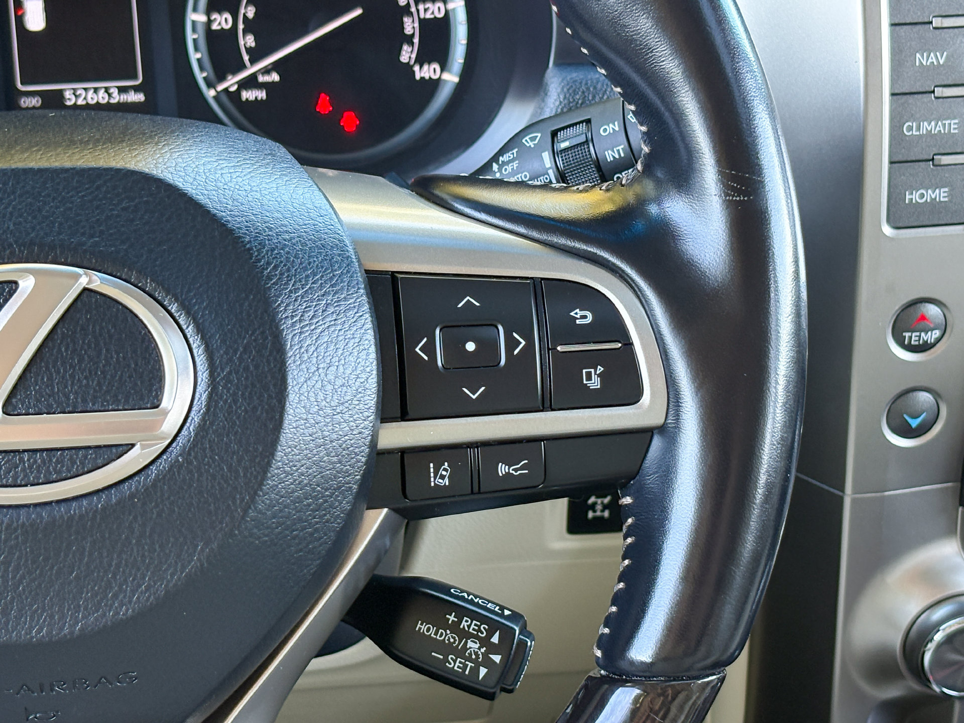 Used 2021 Lexus GX 460 Premium w/ Premium Package AWD/4WD image 15