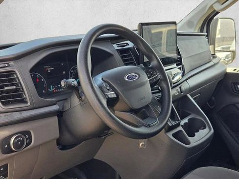 Used 2024 Ford Transit 350 XLT image 8